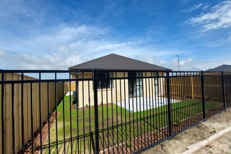 Photo of property in 1 Harvest Lane, Belfast, Christchurch, 8051