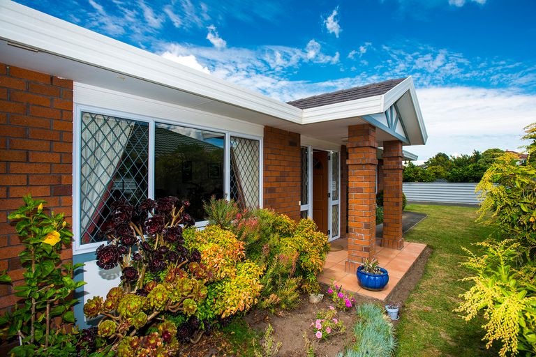 Photo of property in 173c Esplanade, Inner Kaiti, Gisborne, 4010