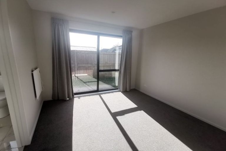 Photo of property in 2 Tika Street, Riccarton, Christchurch, 8041
