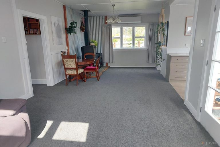 Photo of property in 6 Smith Street, Waimate, 7924