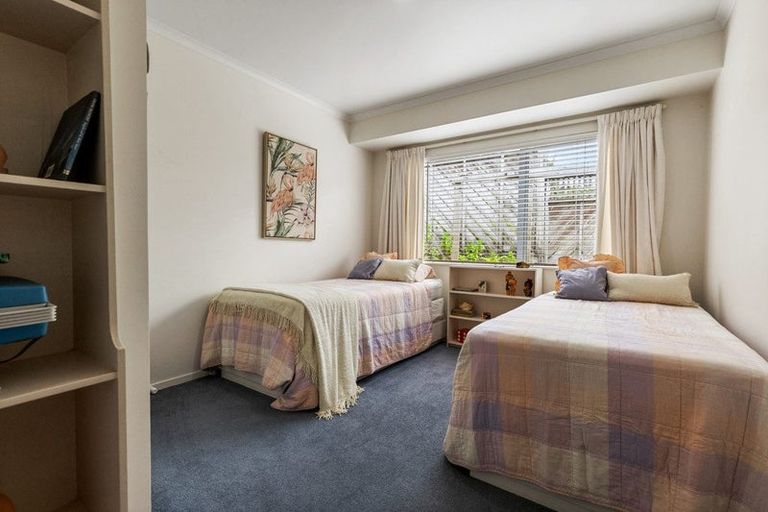 Photo of property in 2 Landing Drive, Albany, Auckland, 0632