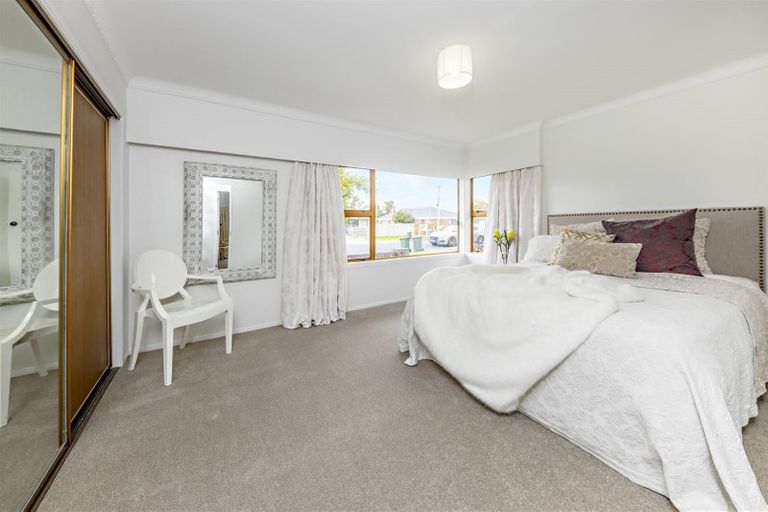 Photo of property in 16 Motatau Road, Papatoetoe, Auckland, 2025