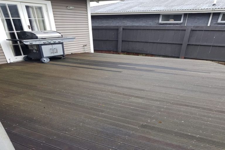 Photo of property in 147 Main North Road, Papanui, Christchurch, 8052