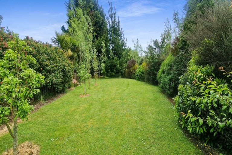 Photo of property in 25 Waitere Street, Marton, 4710