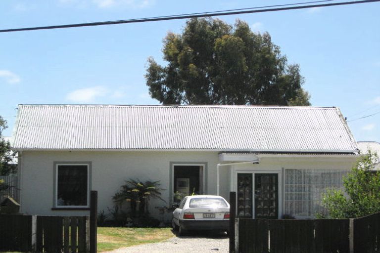 Photo of property in 147 Pages Road, Wainoni, Christchurch, 8061