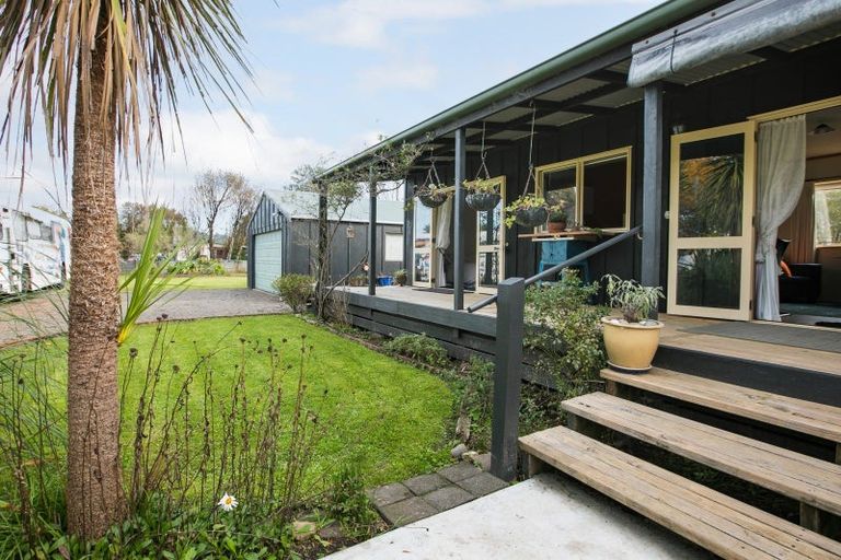 Photo of property in 24 Blake Street, Porangahau, 4293