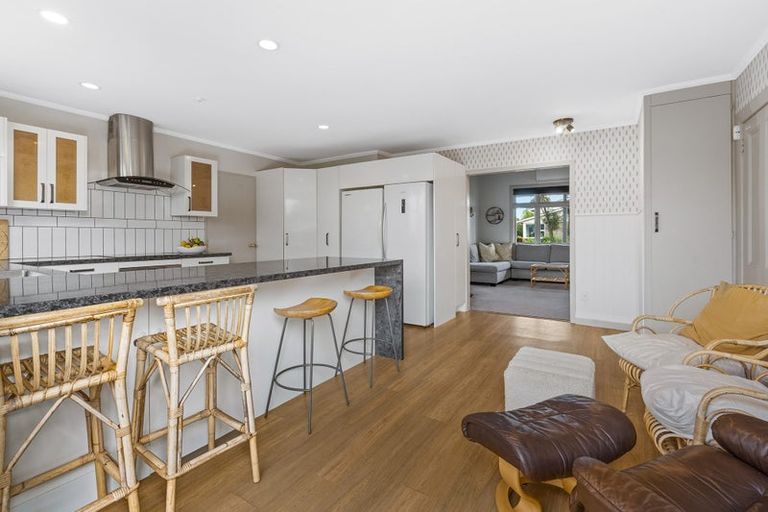 Photo of property in 17 Carlyle Road, Mosgiel, 9024