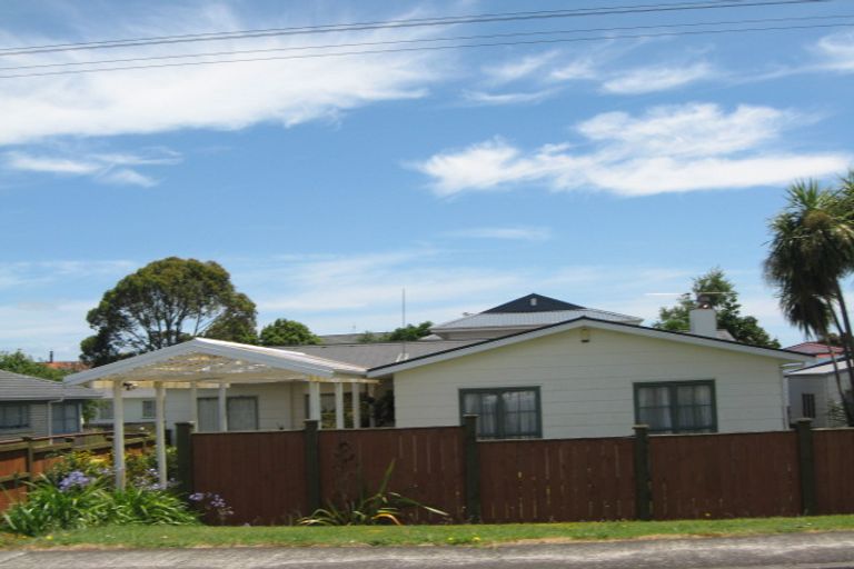 Photo of property in 15 Stevenson Road, Clarks Beach, 2122
