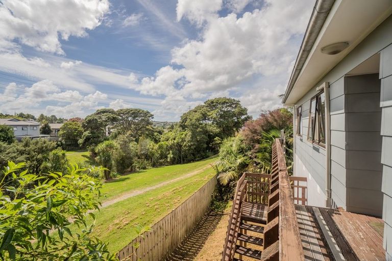 Photo of property in 52 Gallony Avenue, Massey, Auckland, 0614