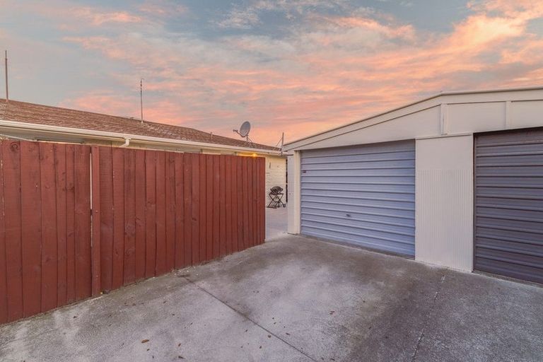 Photo of property in 2/136 Pine Avenue, South New Brighton, Christchurch, 8062