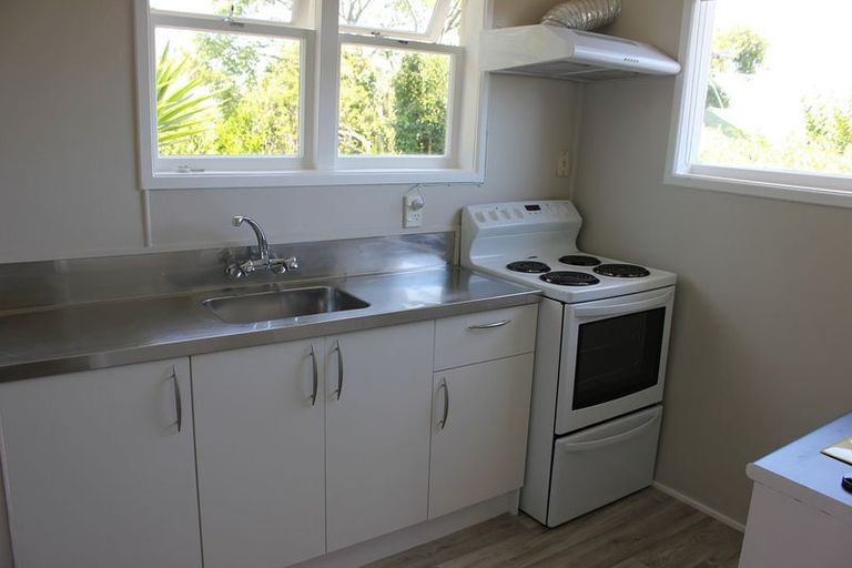 Photo of property in 2/24 Abercrombie Street, Howick, Auckland, 2014