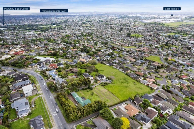 Photo of property in 126 Redoubt Road, Goodwood Heights, Auckland, 2105