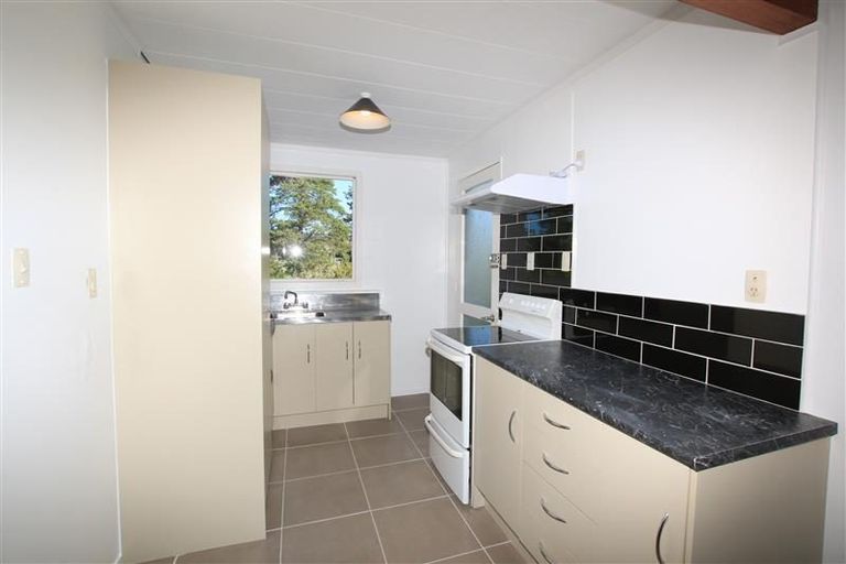 Photo of property in 1/34 Glendale Road, Glen Eden, Auckland, 0602