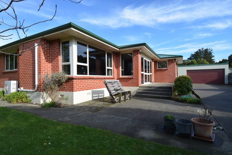 Photo of property in 38 Grant Road, Otatara, Invercargill, 9879