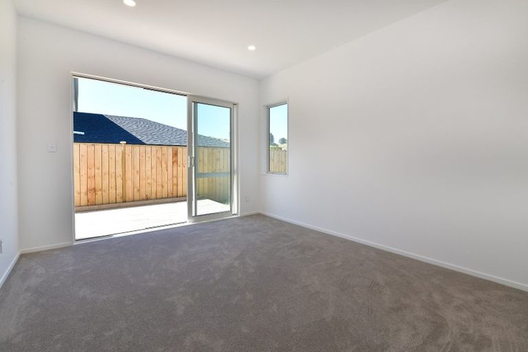 Photo of property in 29 Johns Creek Crescent, Silverdale, 0932