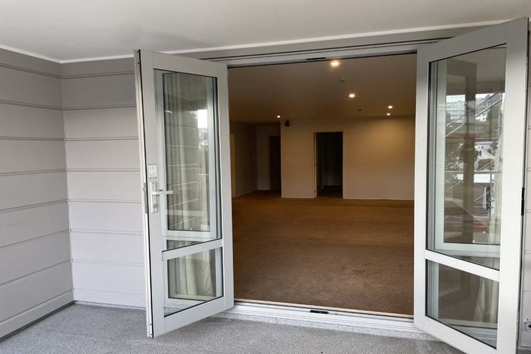 Photo of property in Grosvenor Cl, 6/6 Brown Street, Mount Cook, Wellington, 6021