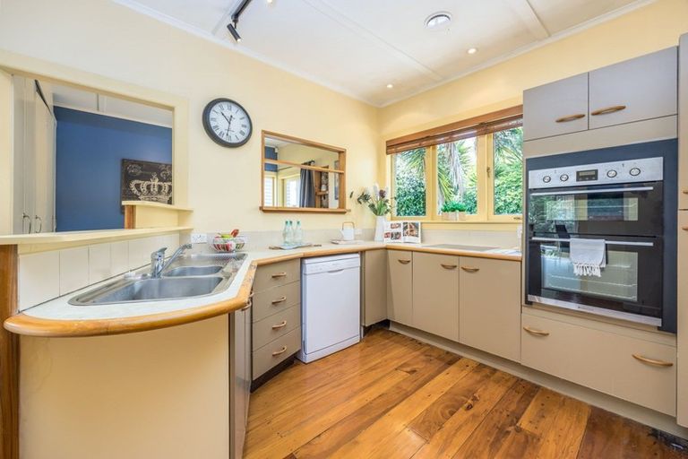 Photo of property in 25 Gollan Road, Mount Wellington, Auckland, 1072