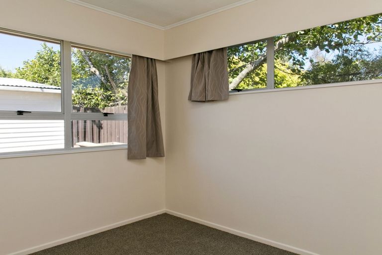 Photo of property in 22 Frederick Street, Two Mile Bay, Taupo, 3330