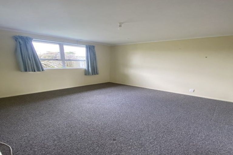 Photo of property in 13 Matatiro Street, Titahi Bay, Porirua, 5022