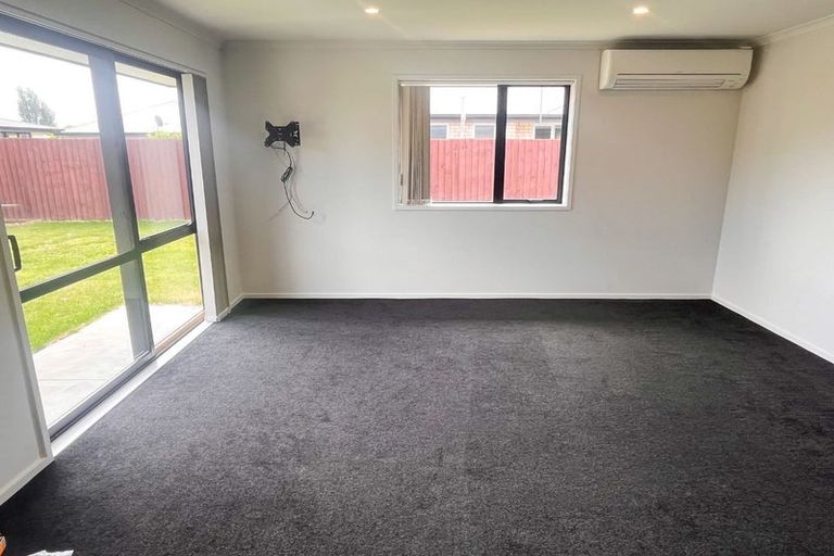 Photo of property in 5 Kokoda Street, Halswell, Christchurch, 8025