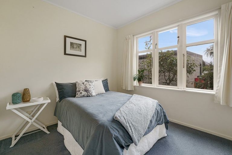 Photo of property in 8a Robertson Road, Paekakariki, 5034