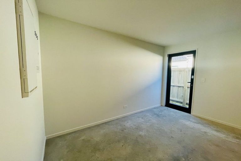 Photo of property in 8 Riroriro Lane, Halswell, Christchurch, 8025