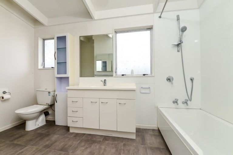 Photo of property in 150a Great South Road, Drury, 2113