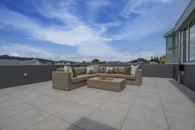 Photo of property in 25 Arawa Lane, Whitianga, 3510