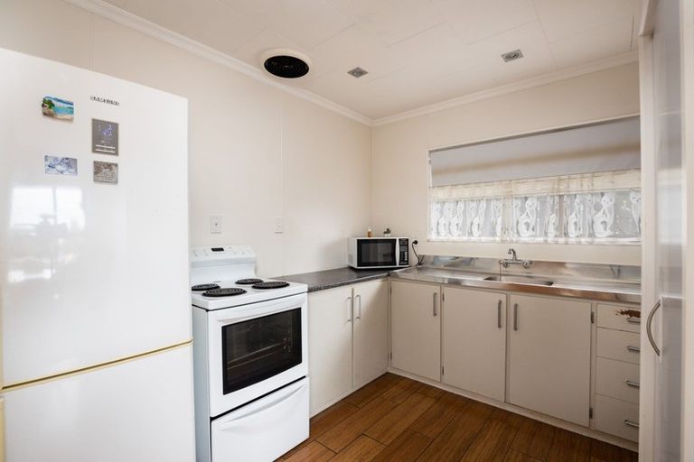 Photo of property in 345 Devon Street West, New Plymouth, 4310