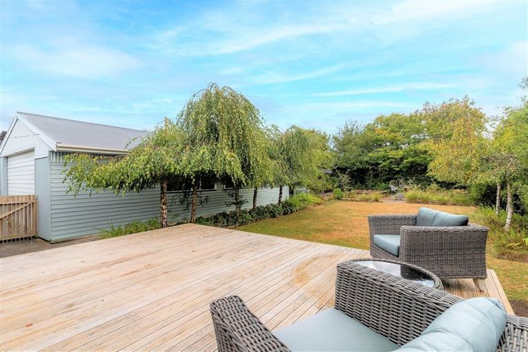 Photo of property in 67 Kuratawhiti Street, Greytown, 5712