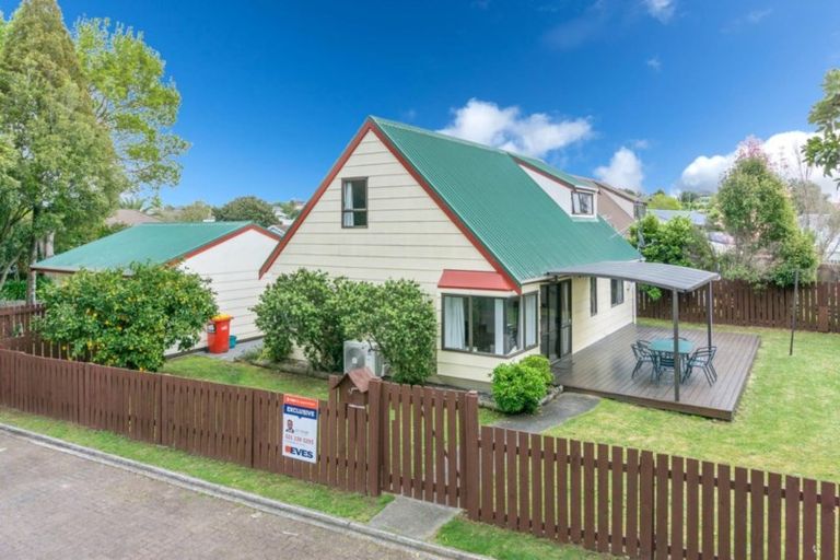 Photo of property in 9 Caulfield Green, Nawton, Hamilton, 3200