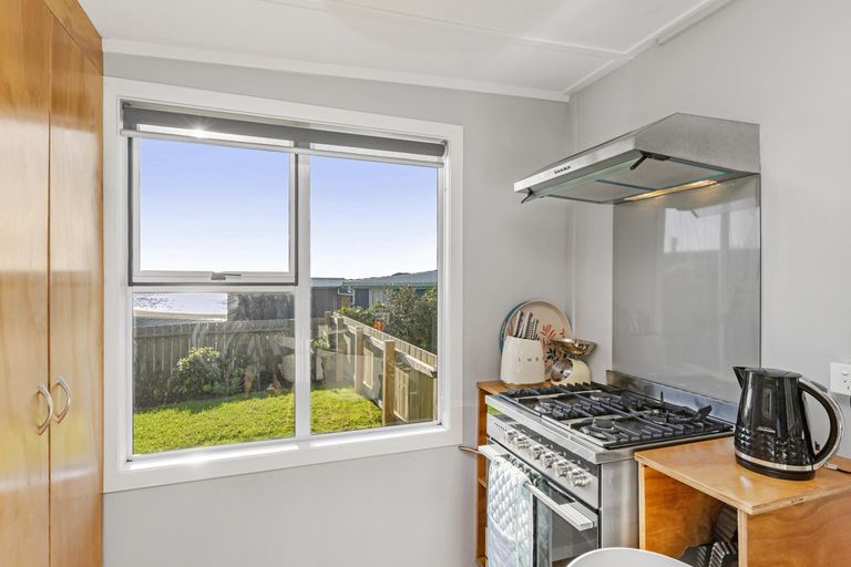 Photo of property in 6 Wainamu Road, Raglan, 3297