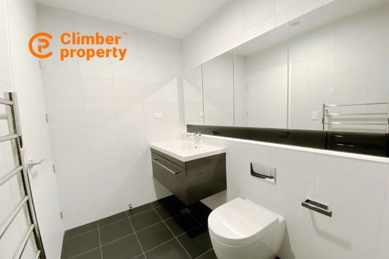 Photo of property in 313/19 Rawene Road, Birkenhead, Auckland, 0626