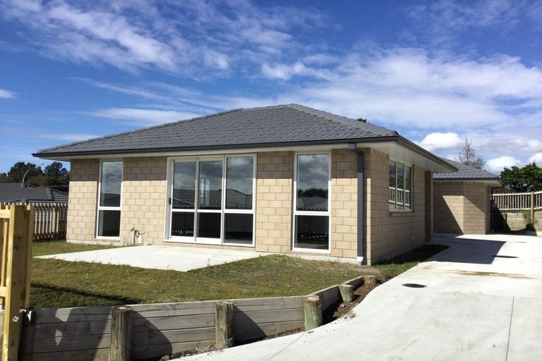 Photo of property in 1 Harakeke Way, Papamoa Beach, Te Puke, 3187