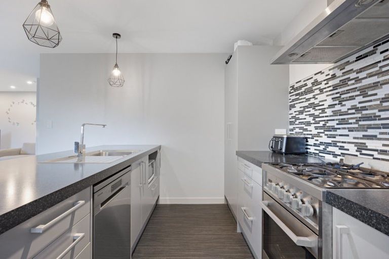 Photo of property in 131 Kennedy Road, Pyes Pa, Tauranga, 3112