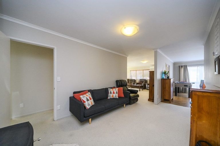Photo of property in 93 Parnell Heights, Kelvin Grove, Palmerston North, 4414