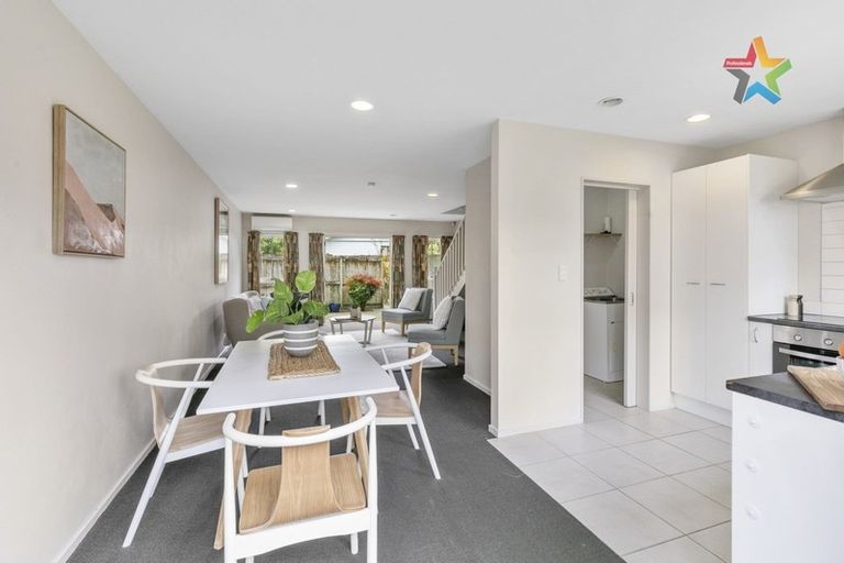 Photo of property in 3/8 Waldie Grove, Avalon, Lower Hutt, 5011