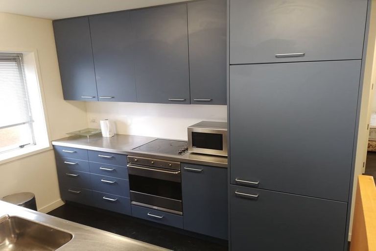 Photo of property in 21 Cambridge Terrace, Christchurch Central, Christchurch, 8013