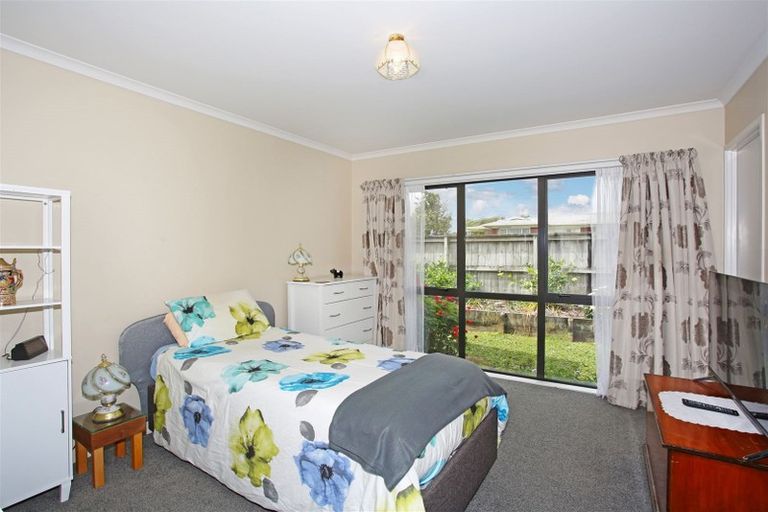 Photo of property in 1 Ward Street, Pukekohe, 2120