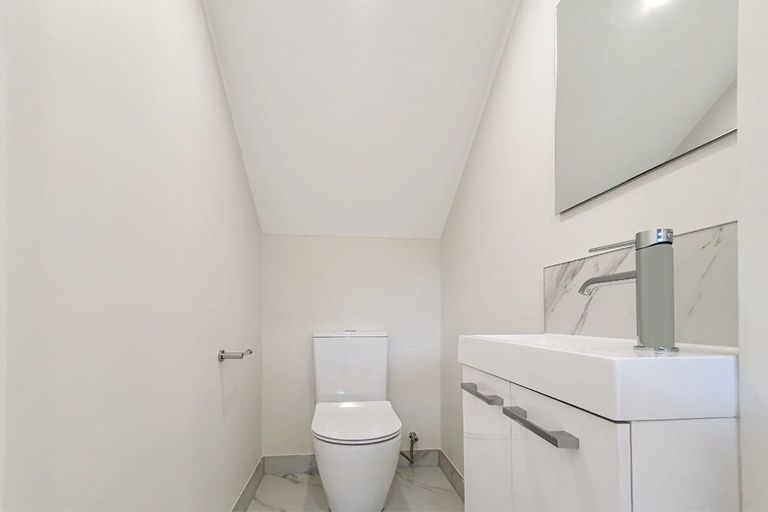 Photo of property in 458c Weymouth Road, Weymouth, Auckland, 2103