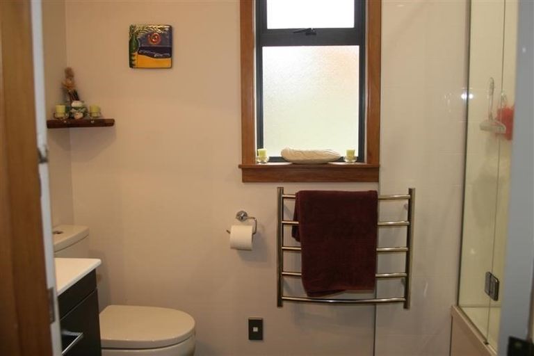 Photo of property in 36 Fitzroy Road, Fitzroy, New Plymouth, 4312