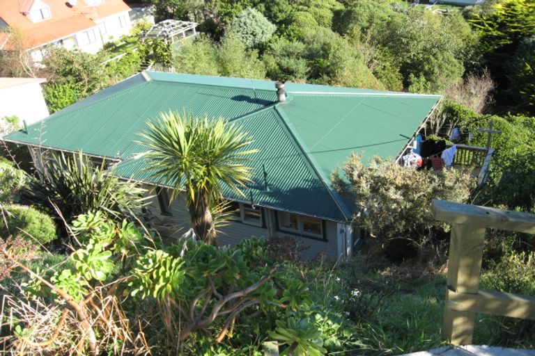 Photo of property in 70 Black Rock Road, Newlands, Wellington, 6037