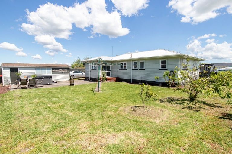Photo of property in 19 Rakino Drive, Kerepehi, Paeroa, 3671