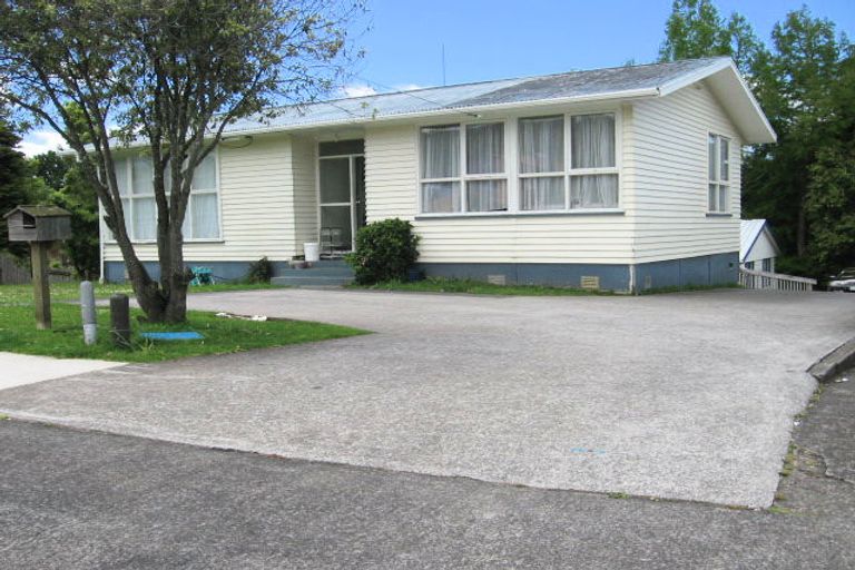 Photo of property in 34 Hillside Road, Papatoetoe, Auckland, 2025
