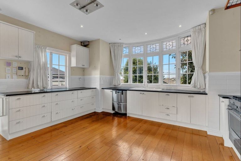 Photo of property in 23 Orakei Road, Remuera, Auckland, 1050