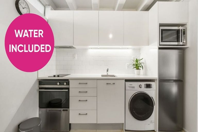 Photo of property in 3/73 Princes Street, Northcote Point, Auckland, 0627