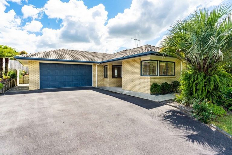Photo of property in 11 Daviot Place, Te Kamo, Whangarei, 0112