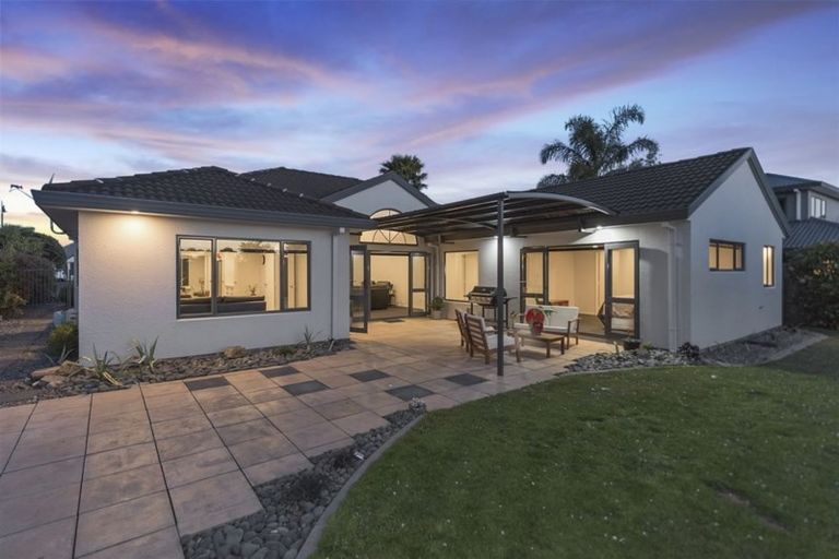 Photo of property in 19 Montrose Crescent, Huntington, Hamilton, 3210