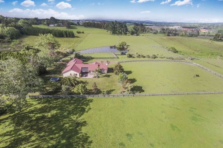 Photo of property in 7 Spedding Road, Whenuapai, Auckland, 0618