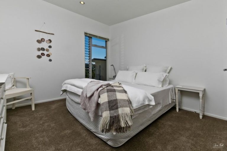 Photo of property in 54a Penzance Road, Mairangi Bay, Auckland, 0630